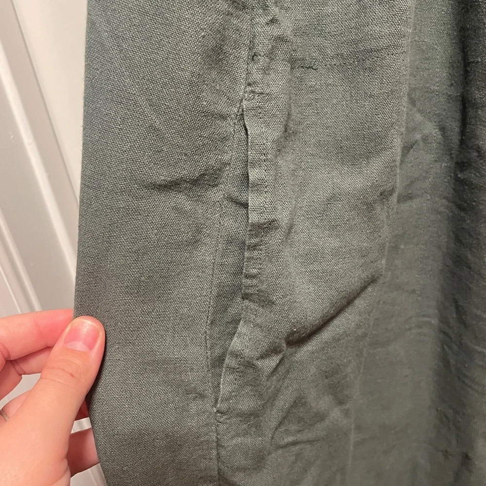 Universal Thread Sage Green V-Neck Jumpsuit - Picture 3 of 3